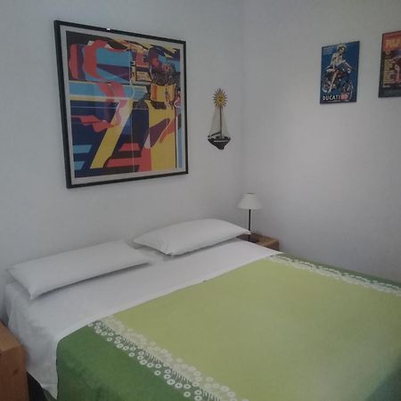 B&B Villa Dei Pini Domegliara Exteriör bild
