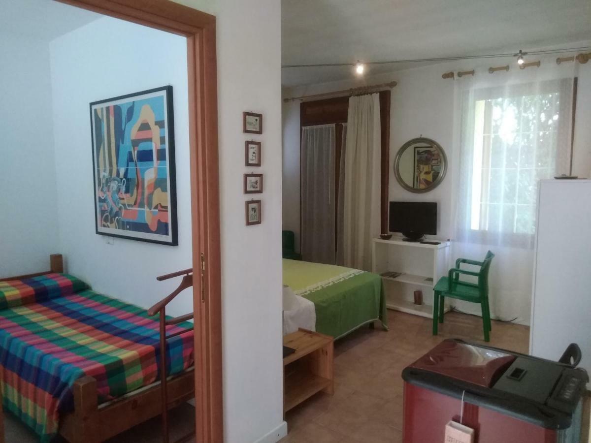 B&B Villa Dei Pini Domegliara Exteriör bild